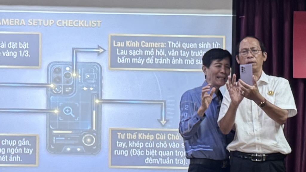 Hội Cựu CAND TP.HCM bế giảng lớp bồi dưỡng kỹ năng báo chí - truyền thông