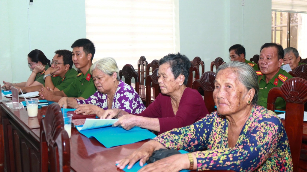 Cần Thơ: Thành lập Hội Cựu CAND xã Phú Lộc, nhiệm kỳ 2026 - 2031 Cần Thơ: Thành lập Hội Cựu CAND xã Phú Lộc, nhiệm kỳ 2026 - 2031