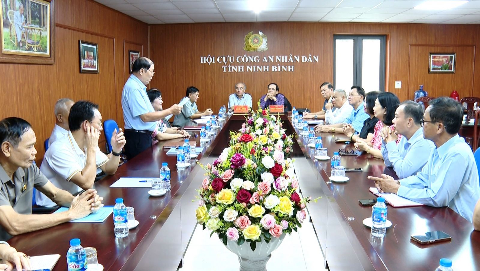 Hai Hội Cựu CAND tỉnh Ninh Bình và Khánh Hòa trao đổi kinh nghiệm công tác
