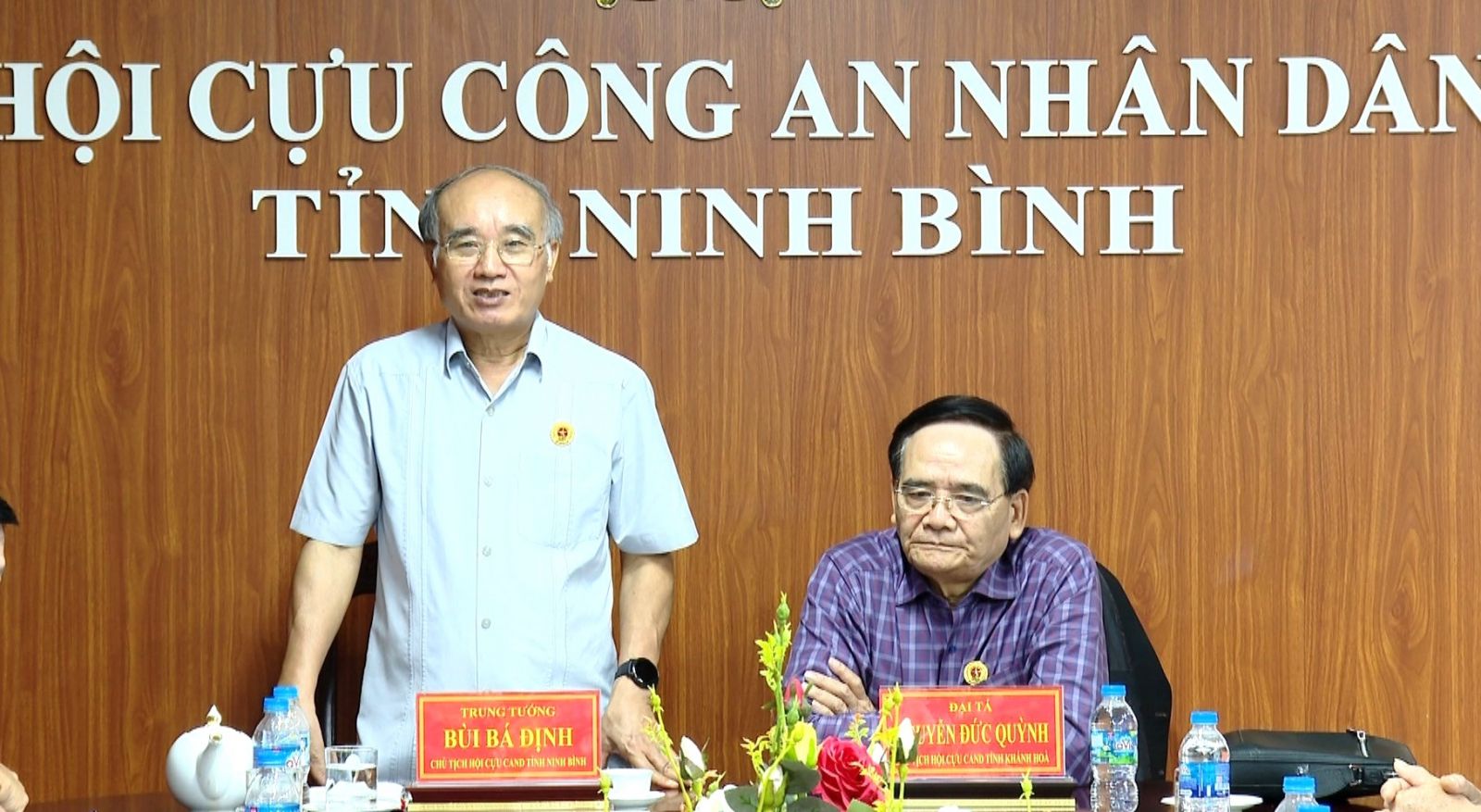 Hai Hội Cựu CAND tỉnh Ninh Bình và Khánh Hòa trao đổi kinh nghiệm công tác
