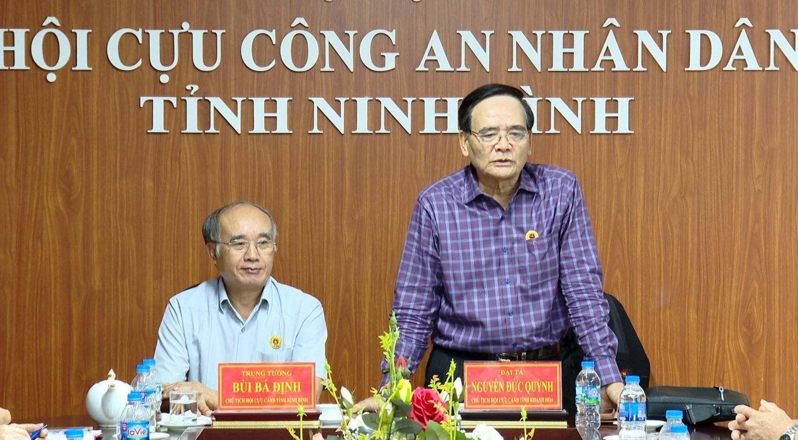 Hai Hội Cựu CAND tỉnh Ninh Bình và Khánh Hòa trao đổi kinh nghiệm công tác