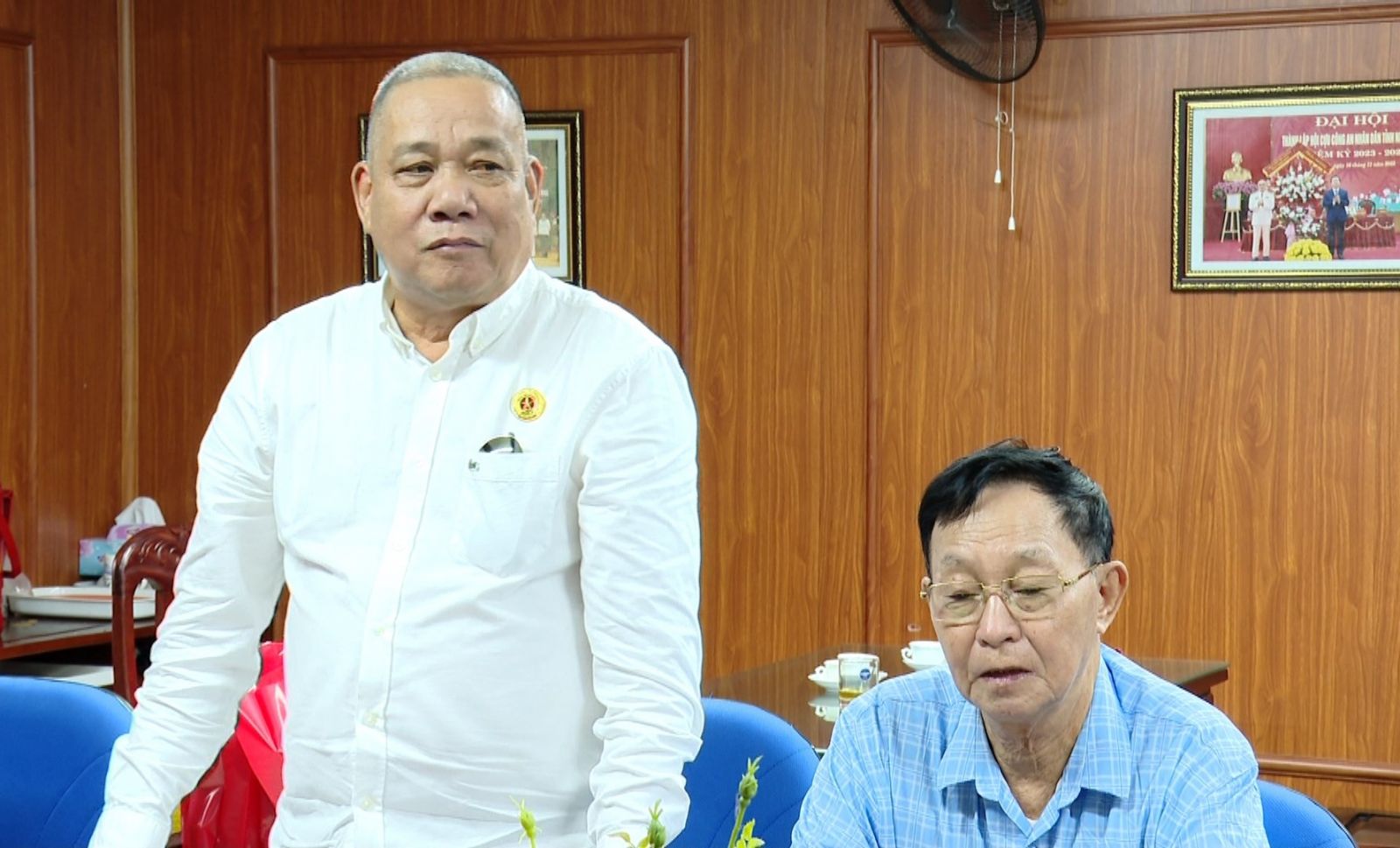 Hai Hội Cựu CAND tỉnh Ninh Bình và Khánh Hòa trao đổi kinh nghiệm công tác