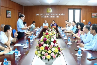 Hai Hội Cựu CAND tỉnh Ninh Bình và Khánh Hòa trao đổi kinh nghiệm công tác