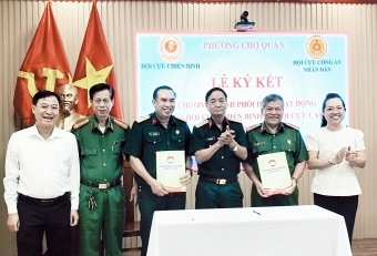 TP.HCM: Hội Cựu CAND và Hội CCB phường Chợ Quán ký kết Quy chế phối hợp, nhiệm kỳ 2026 - 2030