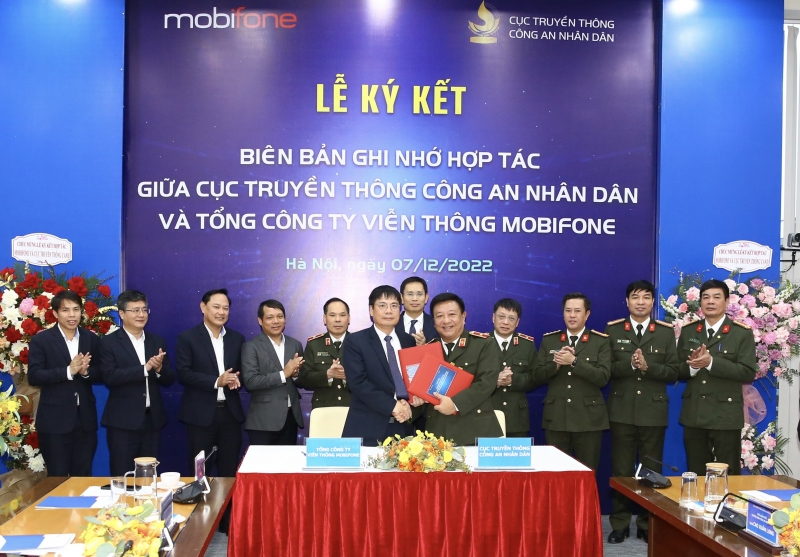 MobiFone - 