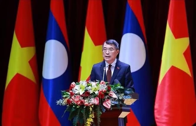 Việt Nam và Lào gắn kết chiến lược trong lĩnh vực kinh tế
