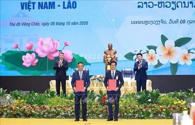 Việt Nam và Lào gắn kết chiến lược trong lĩnh vực kinh tế