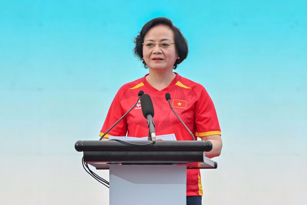 Muốn đi xa phải bền bỉ, muốn chiến thắng phải vượt qua chính mình