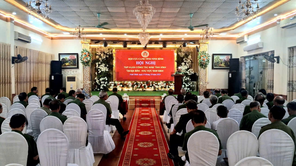 Hội Cựu CAND tỉnh Ninh Bình tập huấn công tác nắm tình hình địa bàn