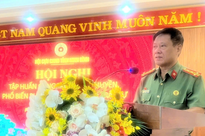 Ninh Bình: Hội Cựu CAND phường Phủ Lý tập huấn công tác phổ biến, tuyên truyền pháp luật về ANTT