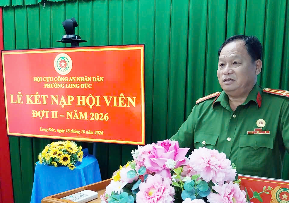 Vĩnh Long: Hội Cựu CAND phường Long Đức kết nạp 23 hội viên mới