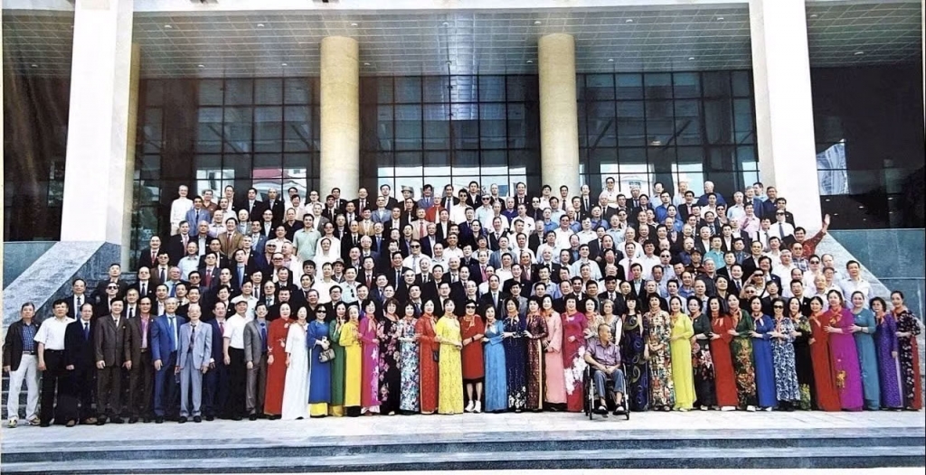 Xúc động cuộc hội ngộ sau nửa thế kỷ của khóa D8   Học viện An ninh nhân dân