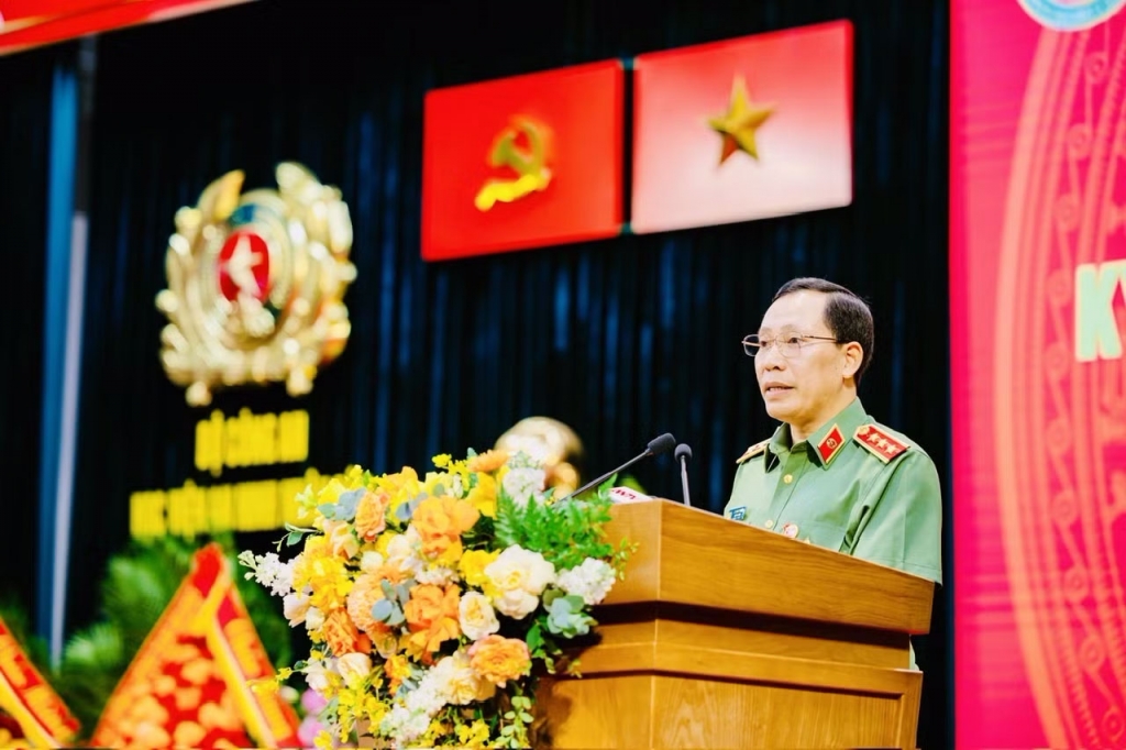 Xúc động cuộc hội ngộ sau nửa thế kỷ của khóa D8 - Học viện An ninh nhân dân