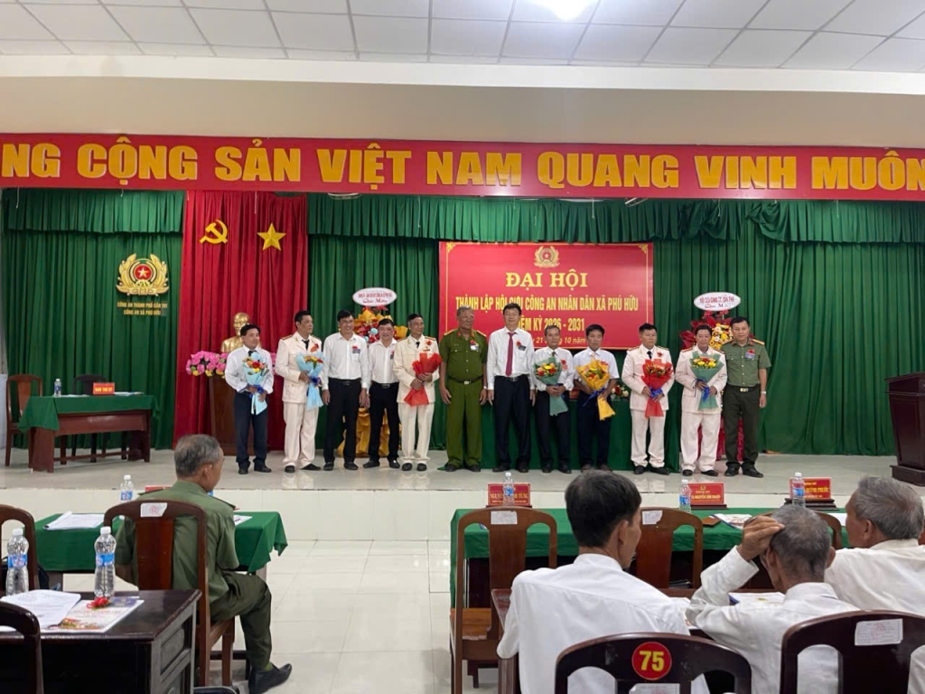 Cần Thơ: Thành lập Hội Cựu CAND xã Phú Hữu, nhiệm kỳ 2026 - 2031