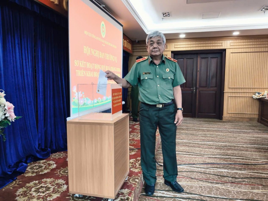Hội Cựu CAND TP.HCM: Tăng cường phối hợp giữ gìn ANTT và đẩy mạnh phong trào thi đua quý 4/2026 Hội Cựu CAND TP.HCM: Tăng cường phối hợp giữ gìn ANTT và đẩy mạnh phong trào thi đua quý 4/2026
