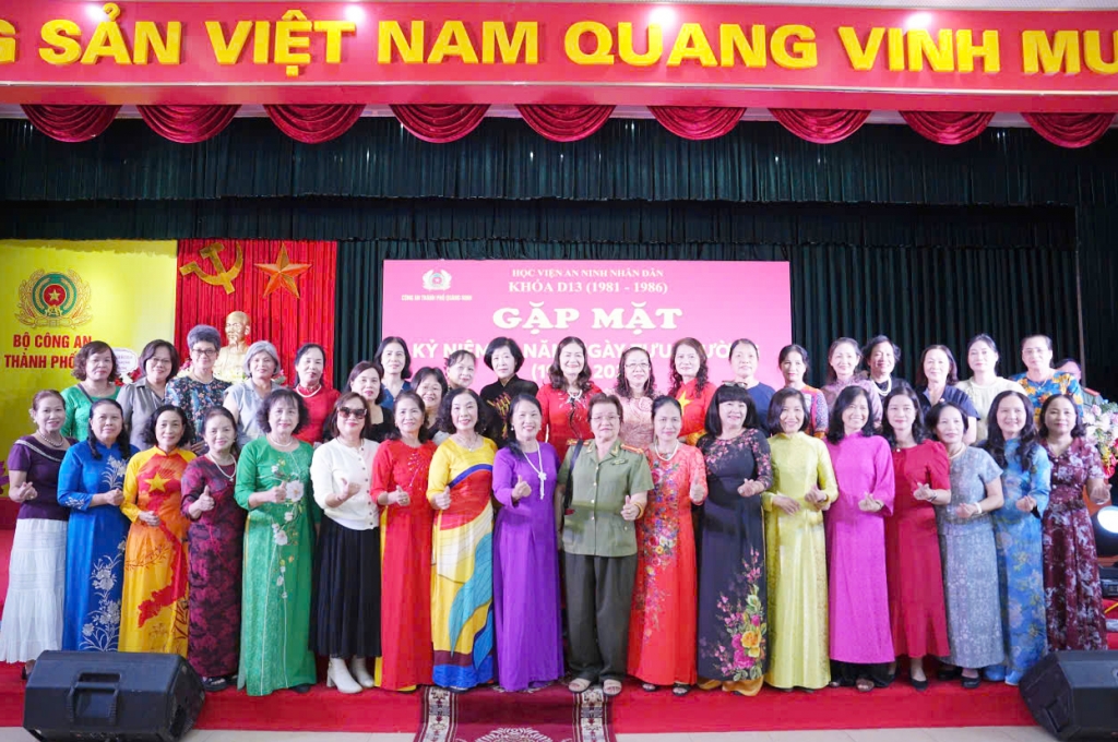 Cựu sinh viên D13 Học viện An ninh nhân dân: 45 năm hội ngộ, tri ân và viết tiếp truyền thống