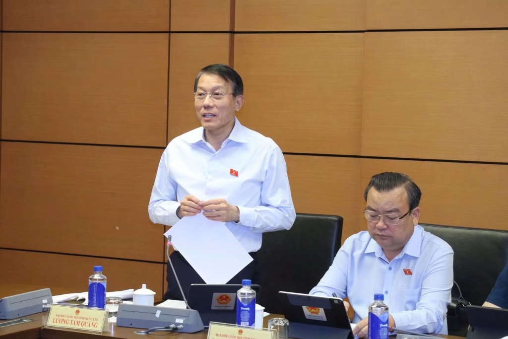 Đơn giản hoá thủ tục hành chính, tạo thuận lợi cho người dân, doanh nghiệp
