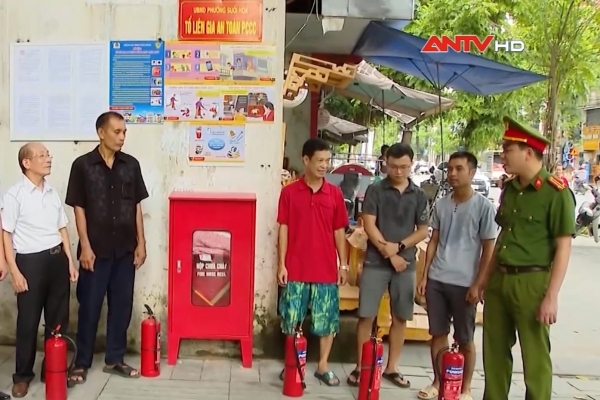 Còn sức khỏe còn cống hiến