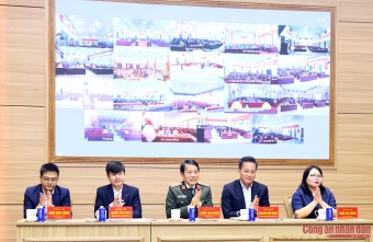 Đại tướng Lương Tam Quang tiếp xúc xử tri tại Đơn vị bầu cử số 3, tỉnh Hưng Yên