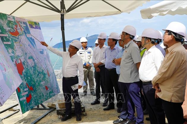 Đề xuất nhiều cơ chế, chính sách liên quan Khu thương mại tự do, Trung tâm tài chính Quốc tế