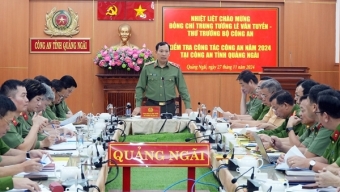 Thứ trưởng Lê Văn Tuyến làm việc với Công an tỉnh Quảng Ngãi